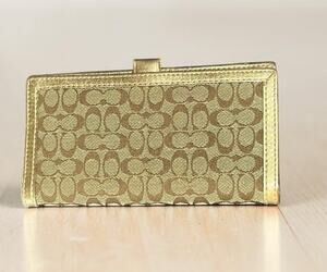 Coach Metallic Gold Wallet Card Holder Leather Money Case Luxury.